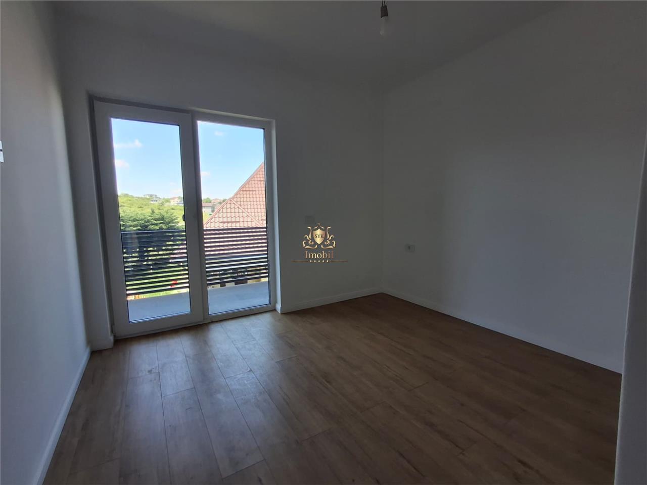 Casa 4 camere si 3 balcoane teren Visani ! - Iasi