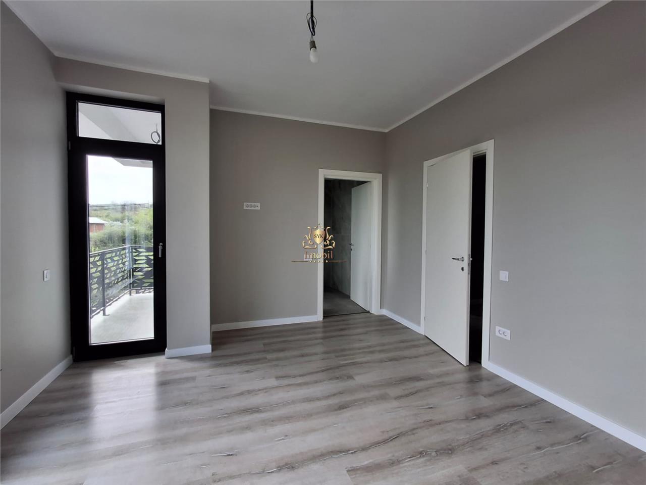 Casa de LUX construita si finisata impecabil!  Demisol-4 camere -3 bai- Bucium Visani.Comision 0!MUTARE IMEDIATA! - Iasi
