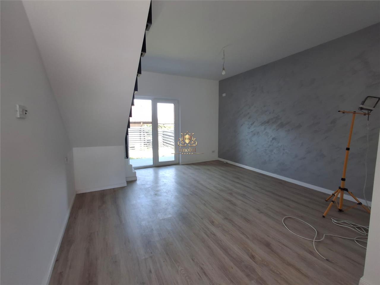 Casa la pret de apartament 3 camere 2 bai Bucium Visani. - Iasi