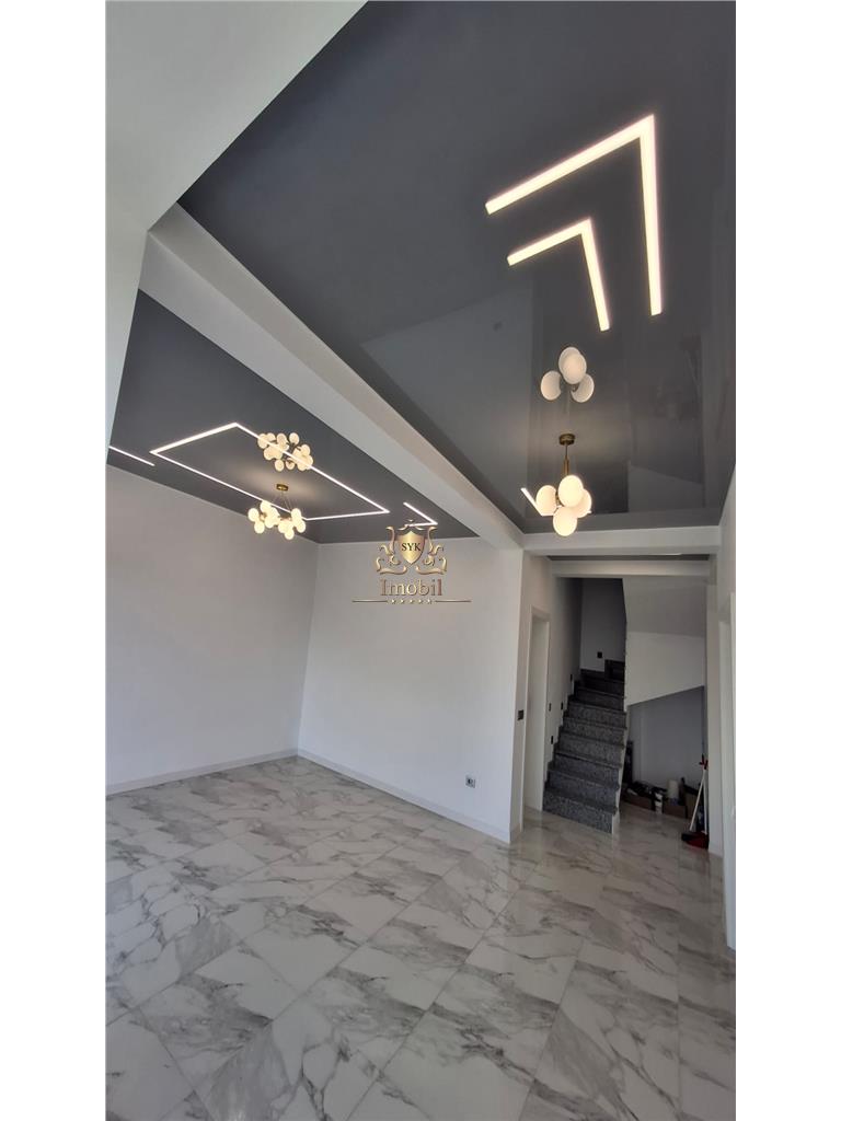 Vila LUX 5 camere birou si terasa L- Visani asfalt, Priveliste Panoramica ! - Iasi
