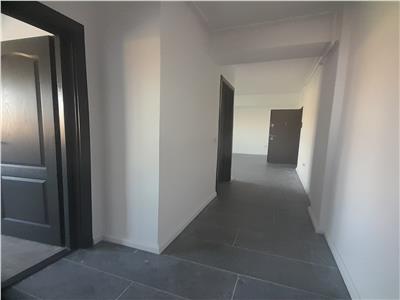 Apartament 3 camere spatios la doar 78000 euro! 5 minute de Lidl Poitiers.