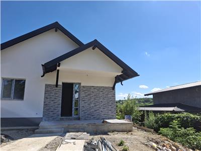 Casa 3 camere Barnova  420m teren  mutare rapida!