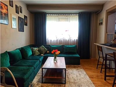 Apartament 3 camere mobilat si utilat zona Garii.Disponibil imediat! Ideal pentru investitie!
