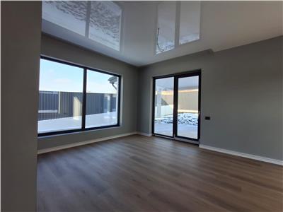 Casa clasa energetica A pompe de caldura cu panouri solare 3dormitoare 2 bai dresing finisaje de LUX Miroslava la asfalt!Tva inclus!