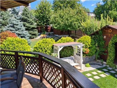 Vila eleganta -  proiect deosebit crama garaj sala de fitnes foisor si 825m teren Plopii fara sot Bucium.Comision 0!