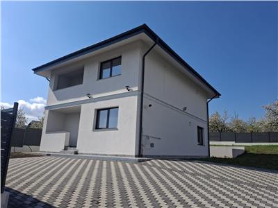 Vila moderna cu 595mp teren centru- BARNOVA  finalizare rapida!