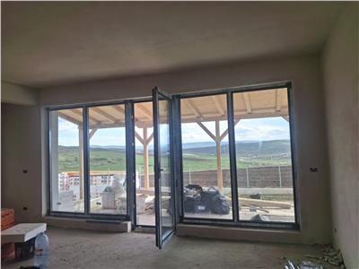 Vila 4 camere central Miroslava -500mp teren  finalizare rapida